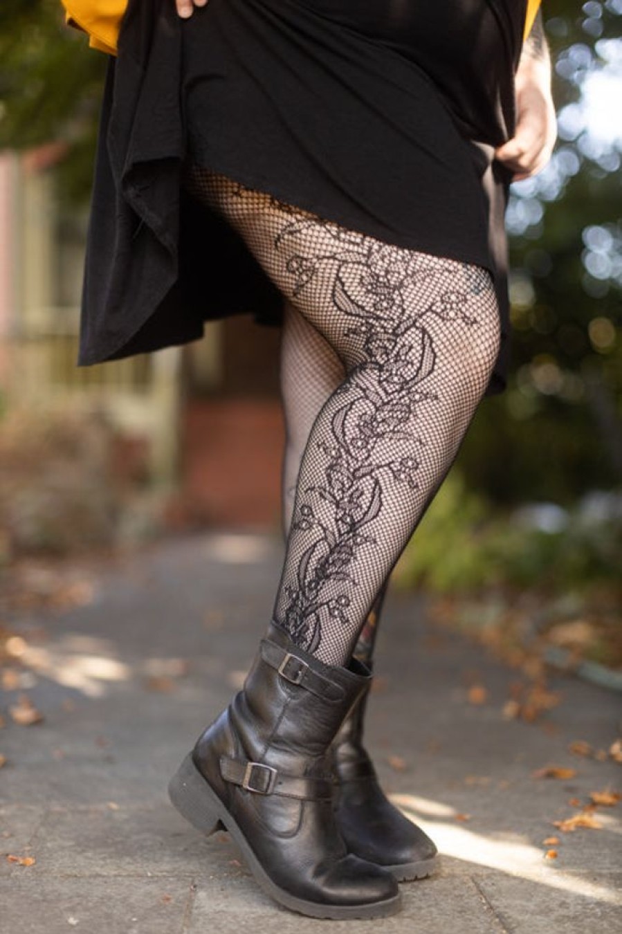 Plus Size Killer Legs Plus Size Tights | Plus Size Side Whimsical Floral Inset Net Tights