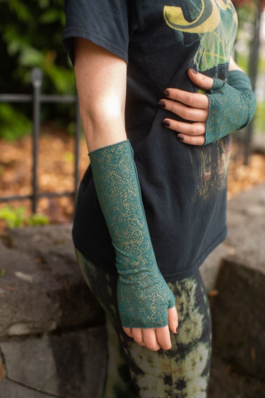 Accessories CARAUCCI Arm Warmers | Snake Print Reversible Arm Warmers