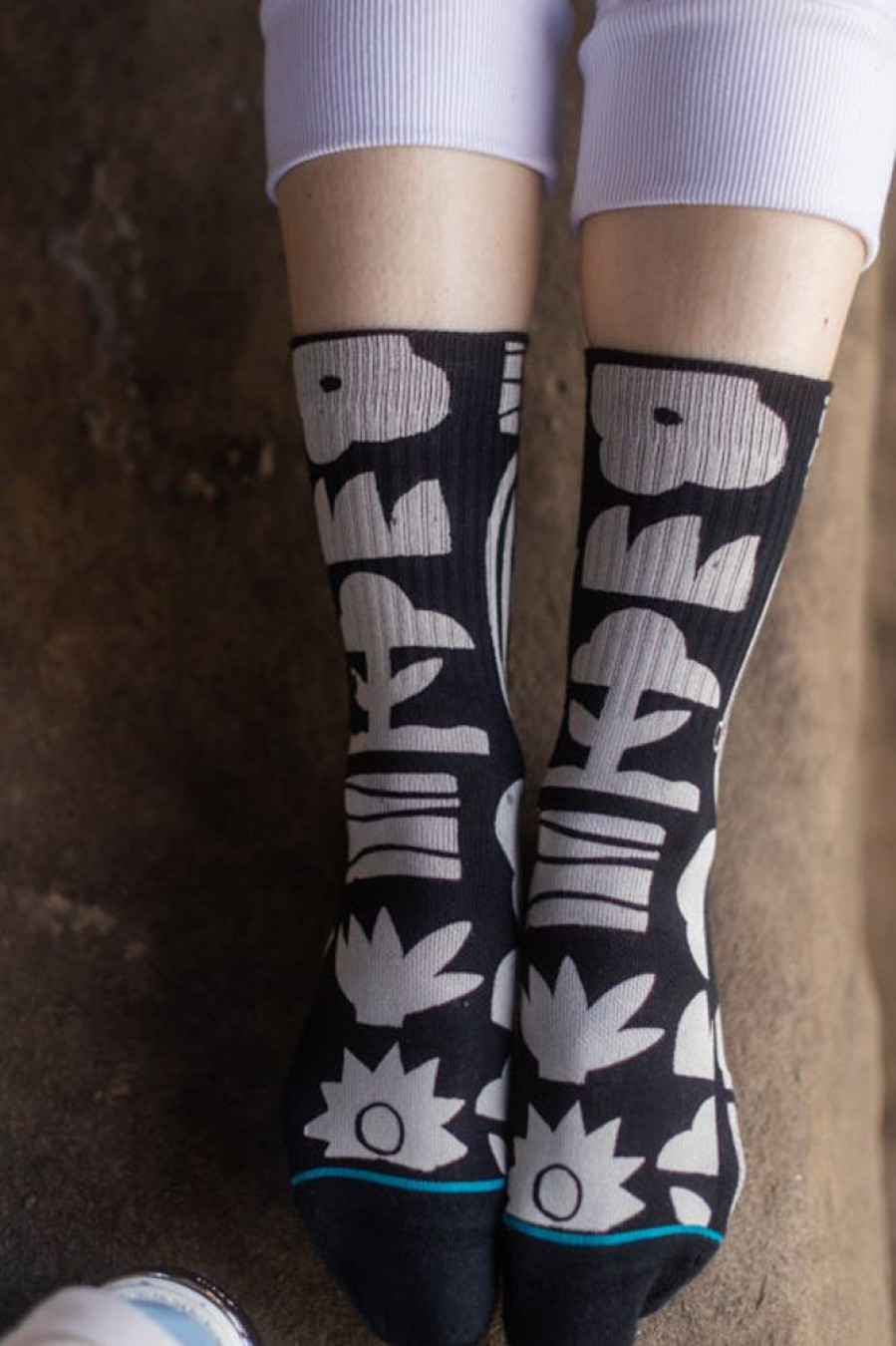 Socks Stance Crew Socks | Cut It Out Crew