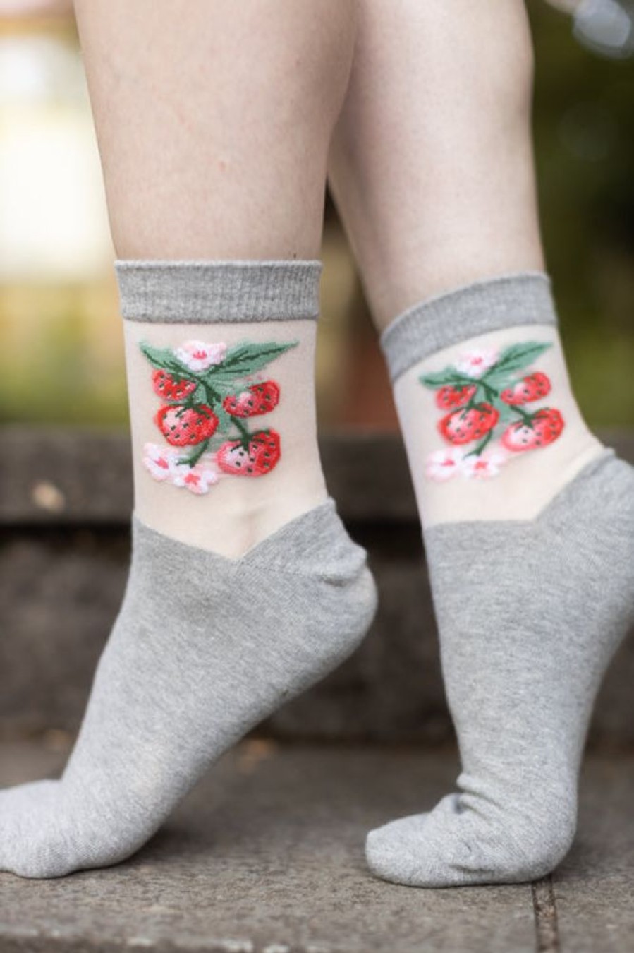 Socks K Bell Crew Socks | Sheer Strawberry Vine Crew