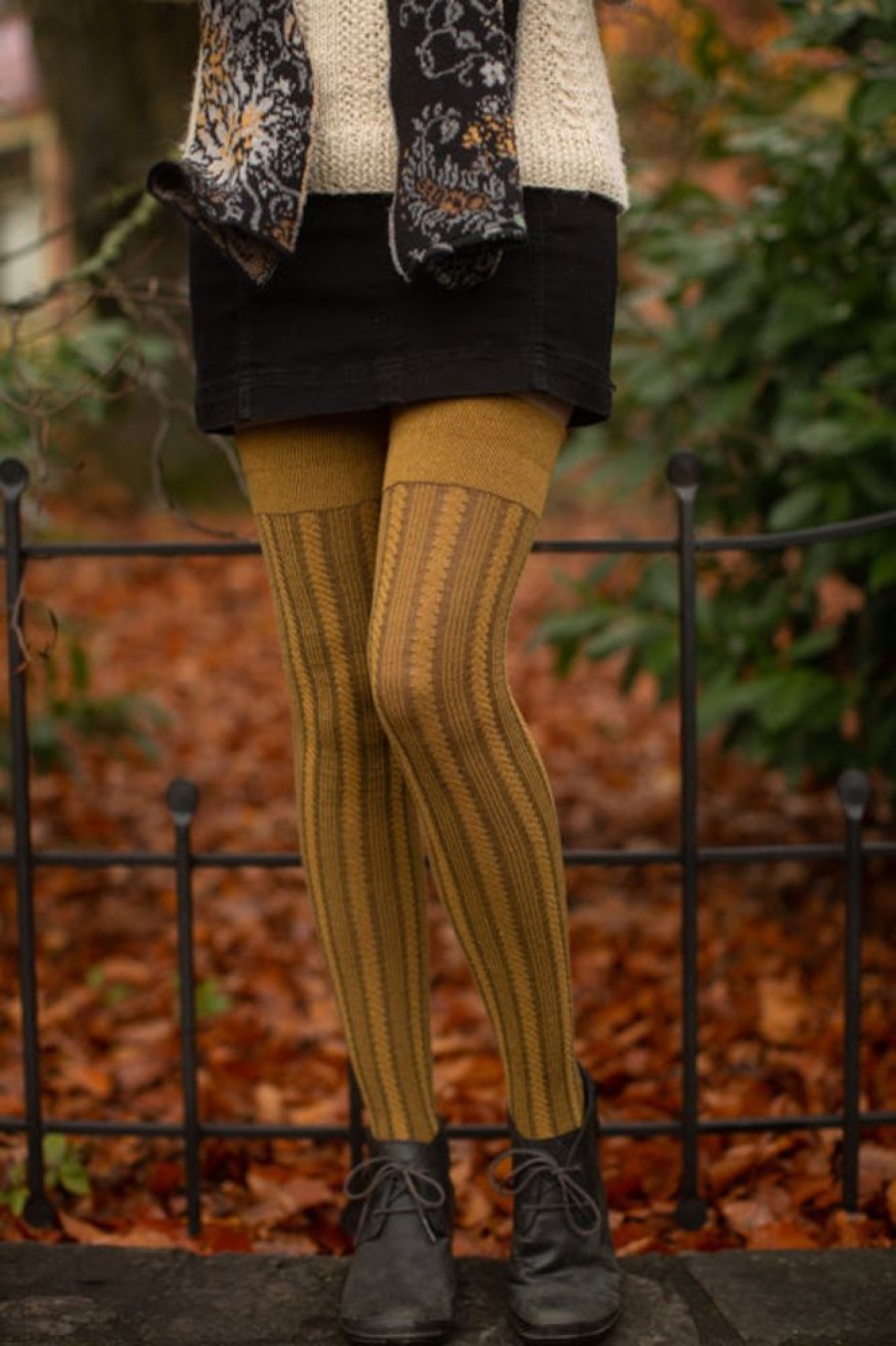 Socks Dreamer Socks Thigh Highs | Cable Thigh High