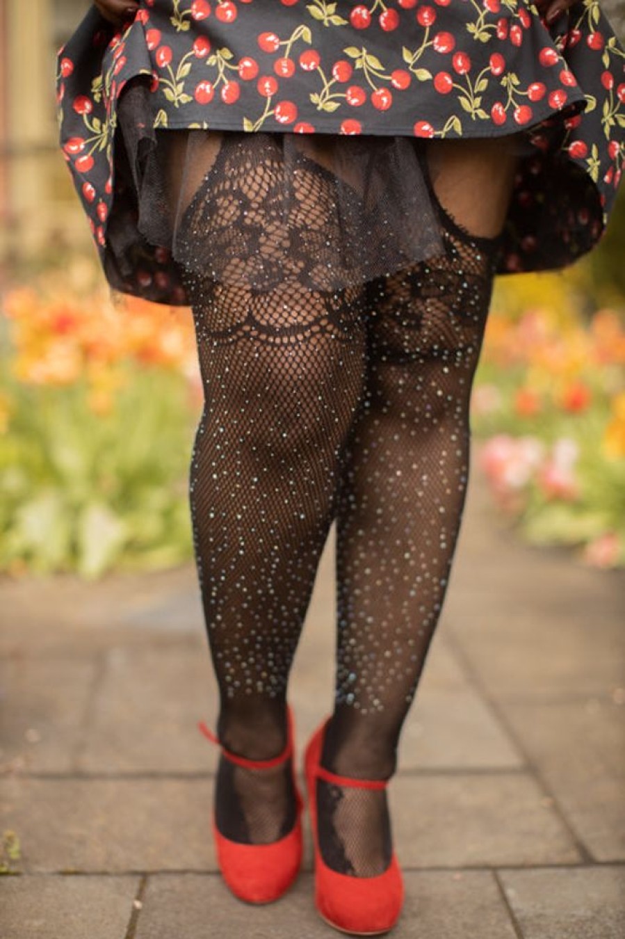 Plus Size Leg Avenue Plus Size Thigh Highs | Plus Size Rhinestone Lace Top Fishnet Stockings With Attached Garter