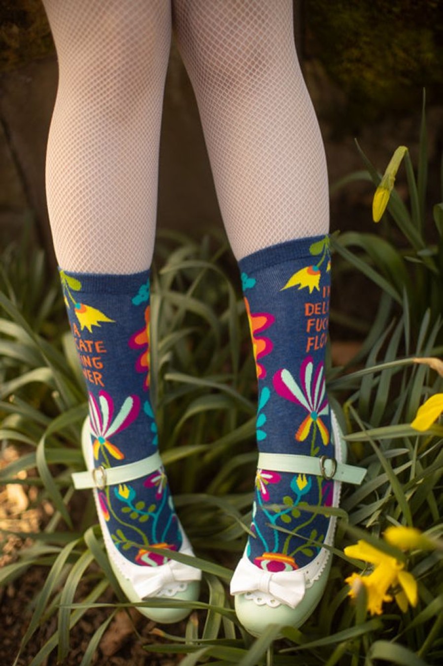 Socks BlueQ Crew Socks | Delicate Flower Crew