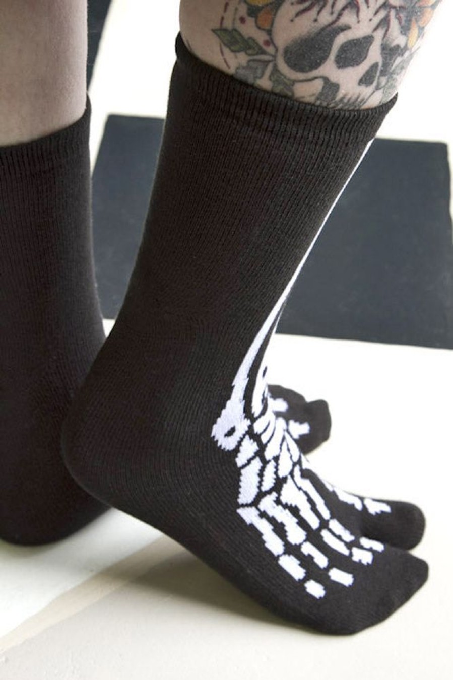 Socks Tabbisocks Crews & Midcalves | Skeleton Tabi Socks