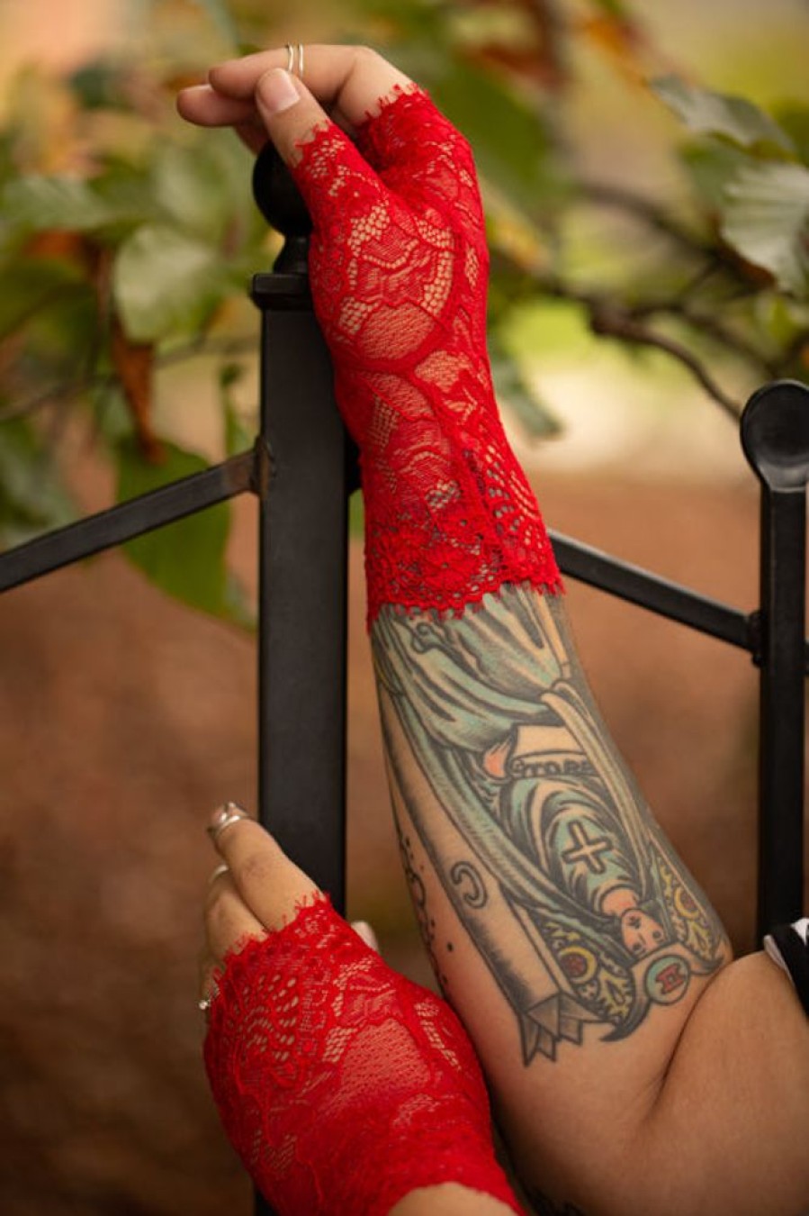 Accessories Killstar Arm Warmers | Embrace The Night Lace Wrist Warmer