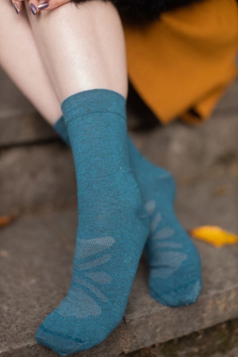 Plus Size b.ella Plus Size Crew Socks | Savanah Crew