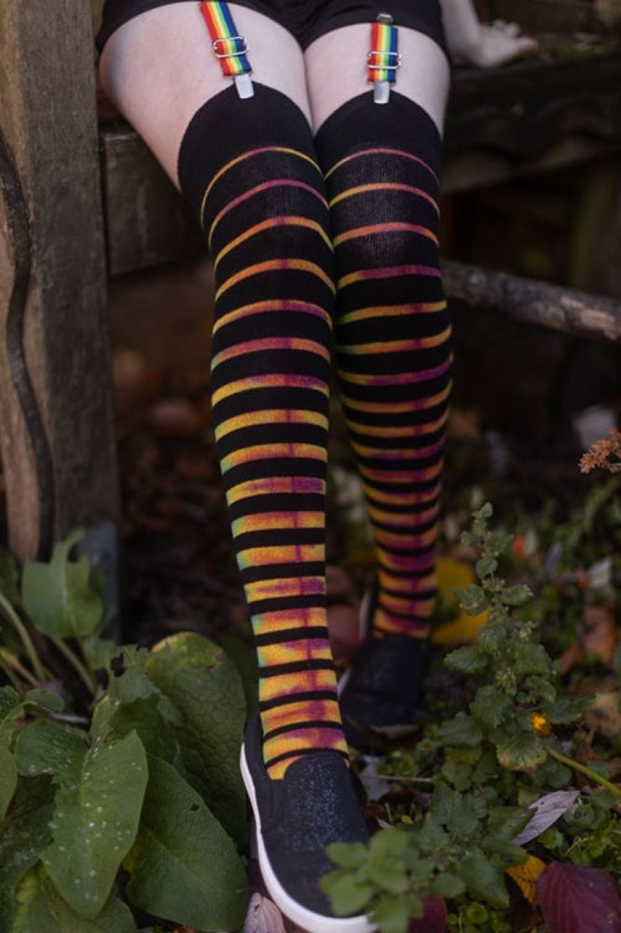 Socks Love Lite Precision Tie Dye Thigh Highs | Tie Dye Extraordinary Gradient Stripes Thigh High