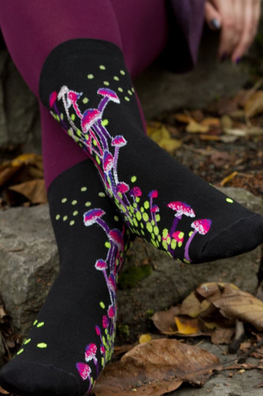 Socks Ozone Crew Socks | Bioluminescent Spores Crew